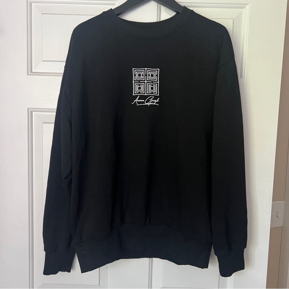 Aurora Greigh Modern Sweatshirt